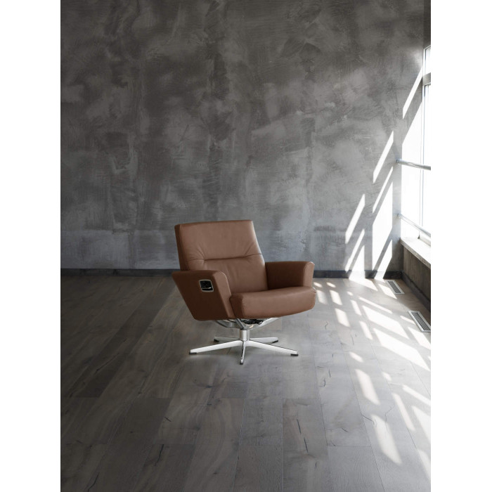 Atpūtas krēsls RELIEVE LOW SWIVEL Atpūtas krēsls RELIEVE LOW SWIVEL